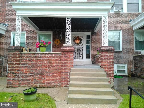 1917 E 32nd Street, Baltimore