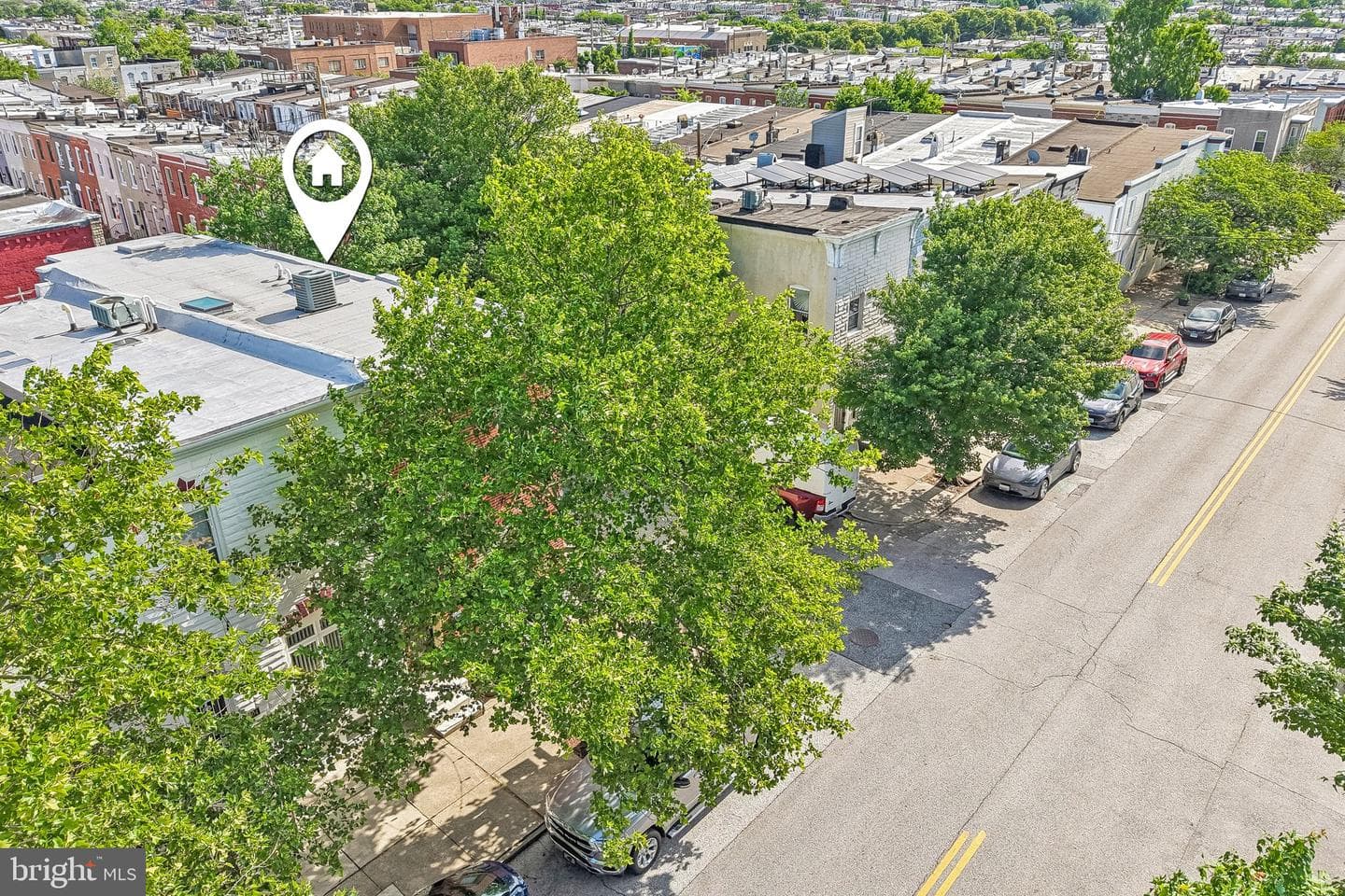 2506 E Fairmount Avenue photo 48