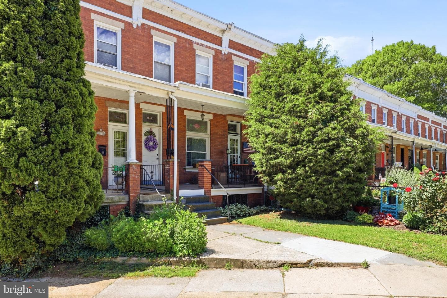 1303 Weldon Avenue photo 2