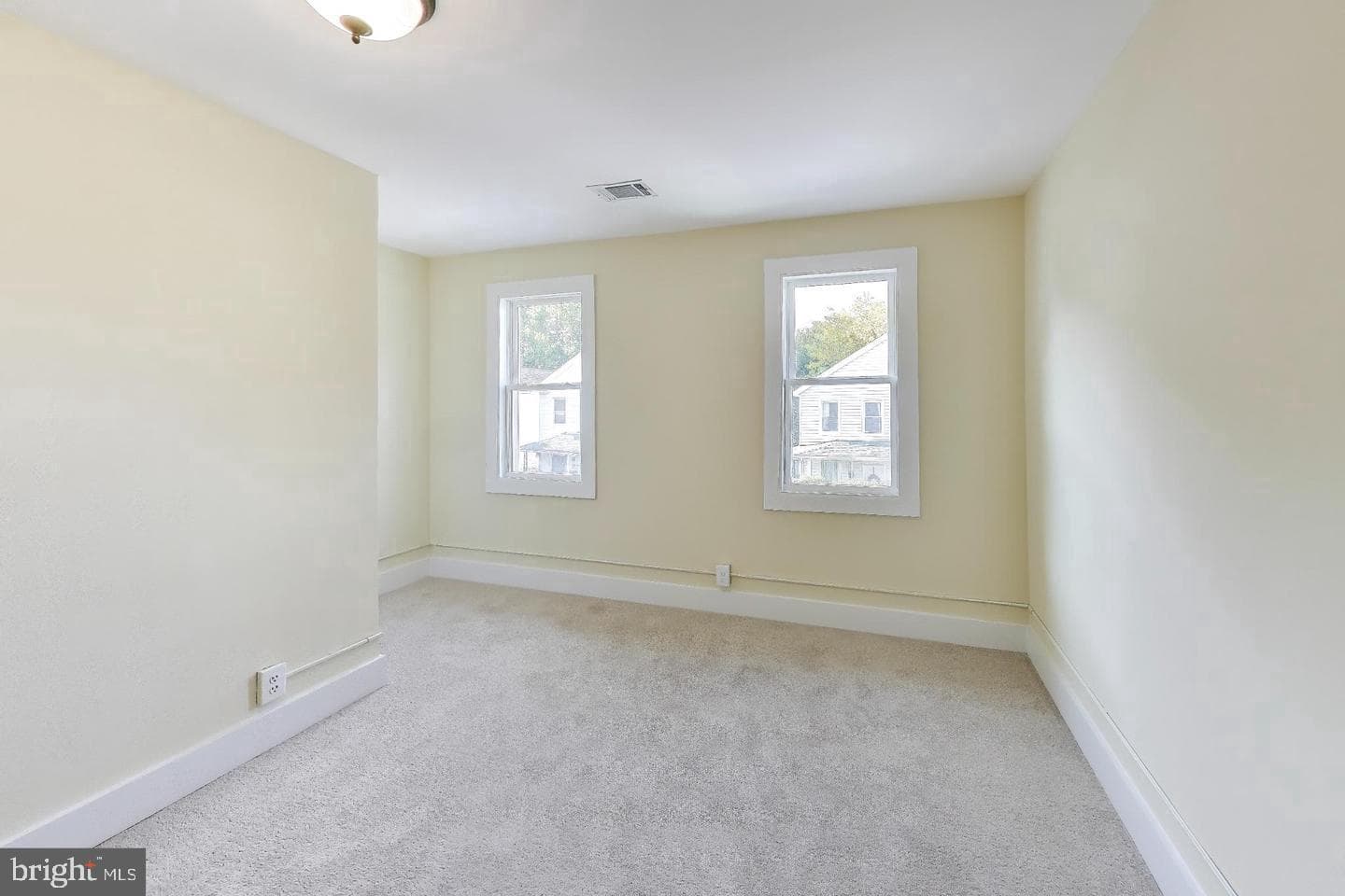 3615 Buena Vista Avenue photo 18