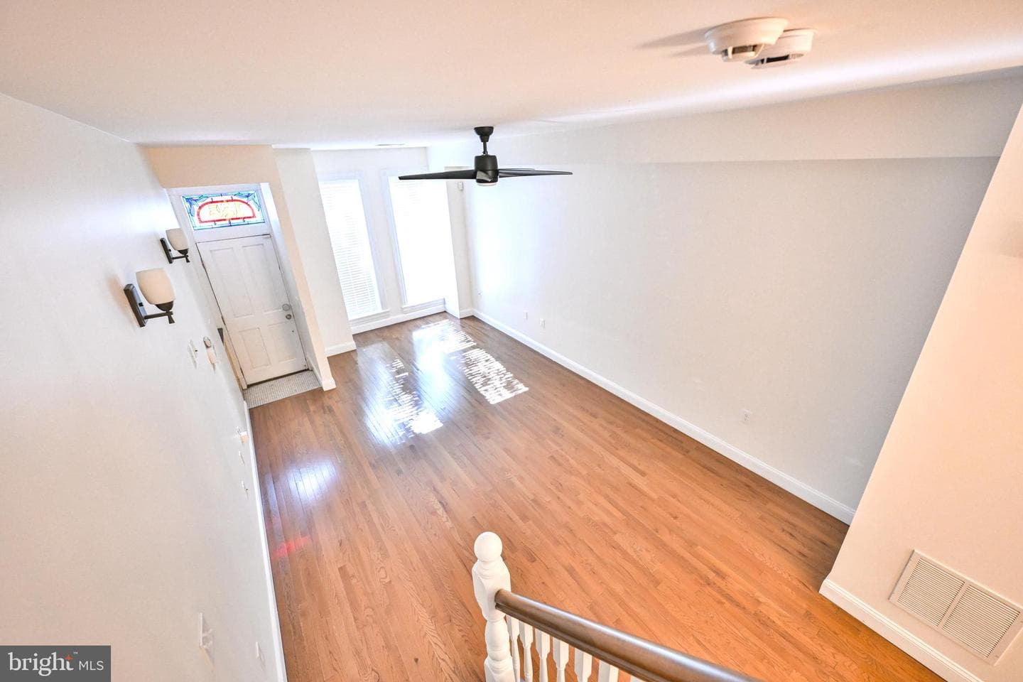 135 N Luzerne Avenue photo 9