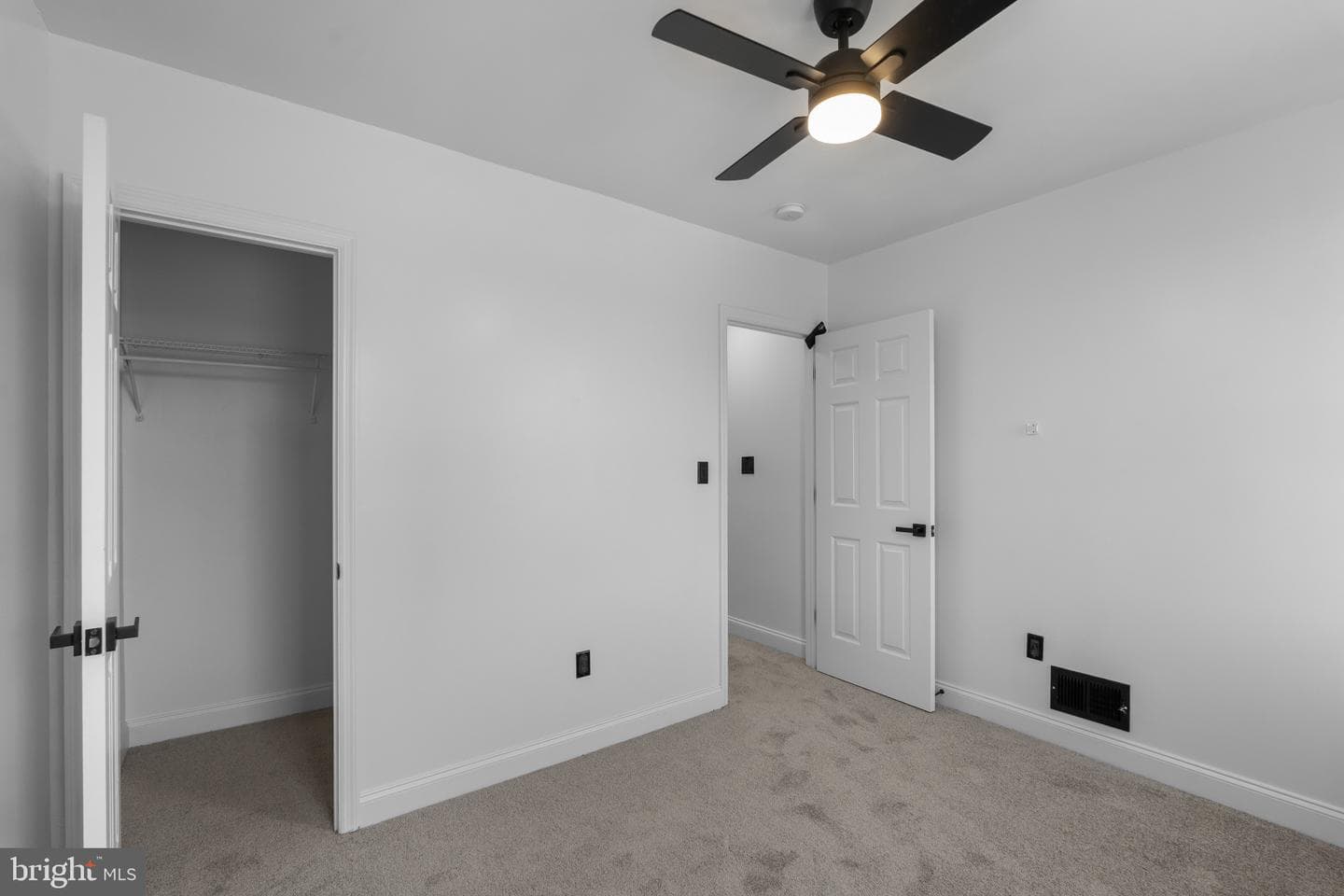 1838 Laurens St photo 14