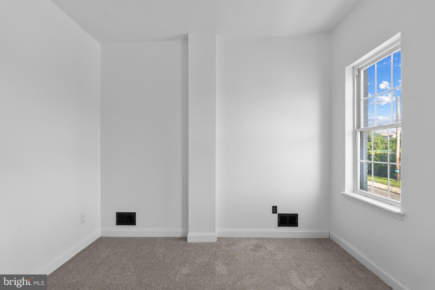 1838 Laurens St photo 20