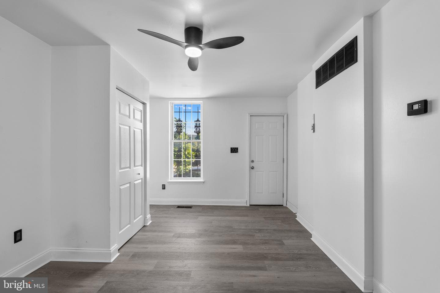 1838 Laurens St photo 21