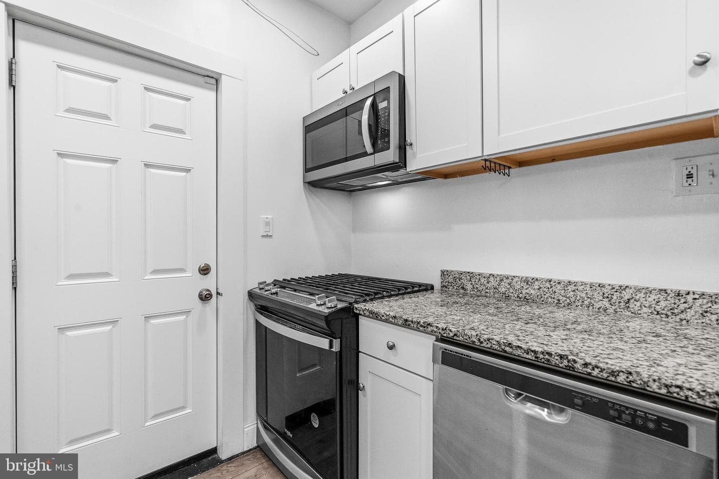 3104 Lawnview Avenue photo 12