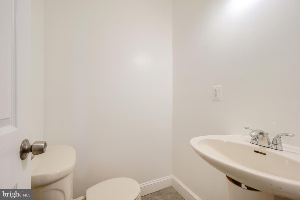 1636 N Bentalou Street photo 26