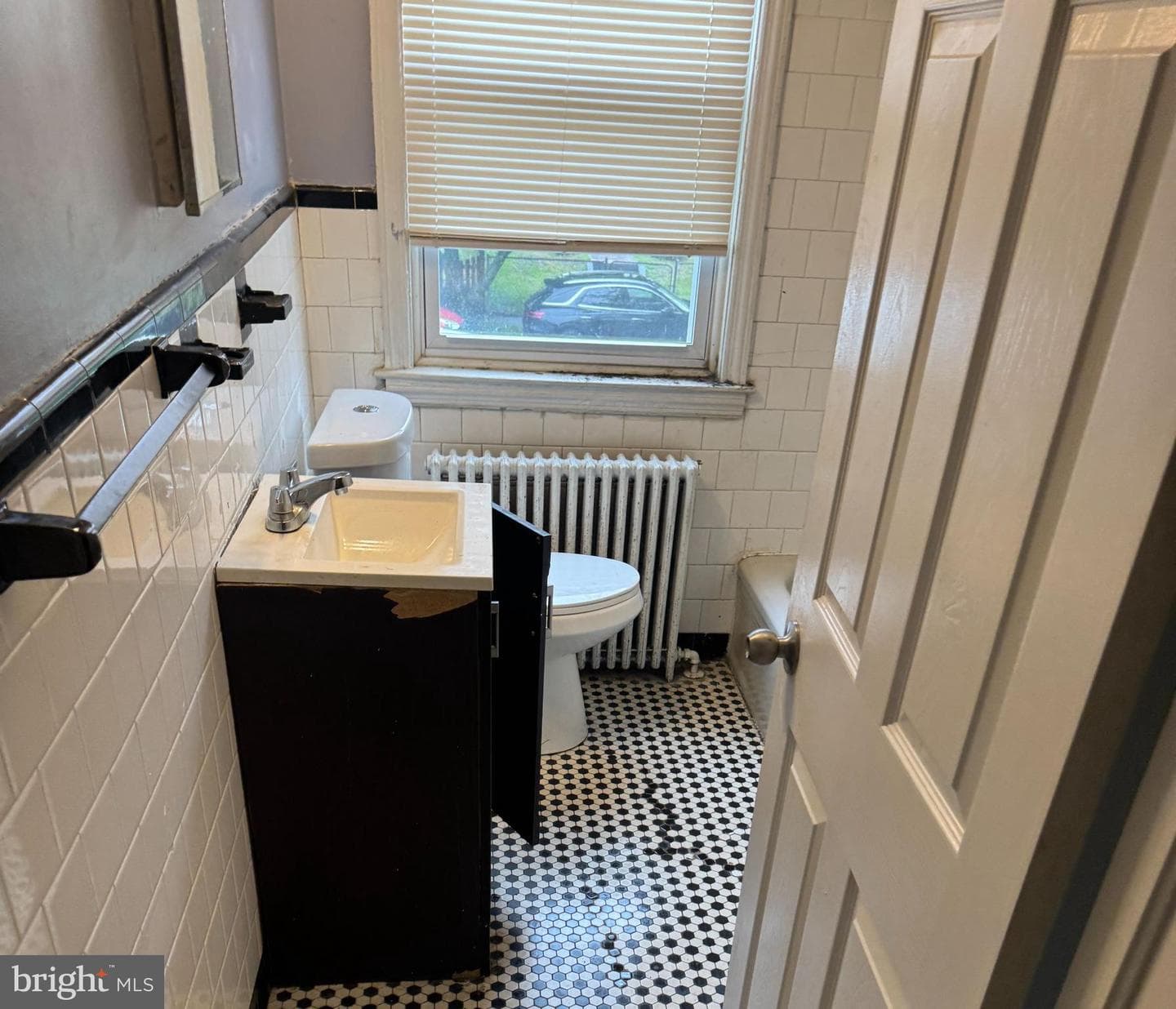4112 Woodhaven Avenue photo 15