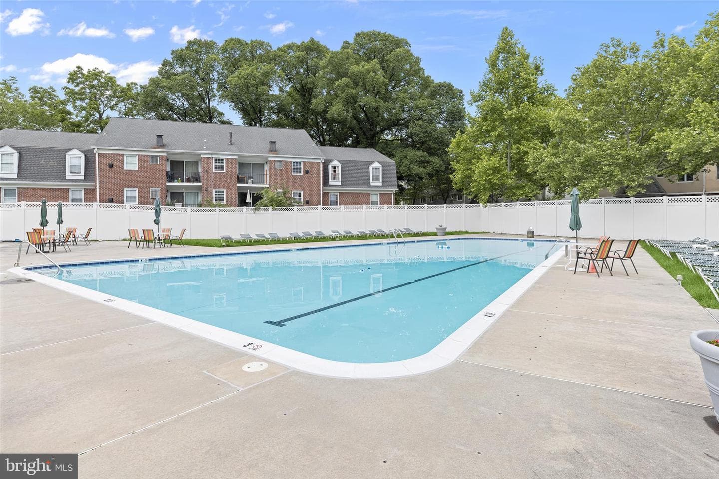 351 Homeland Southway #3d photo 26