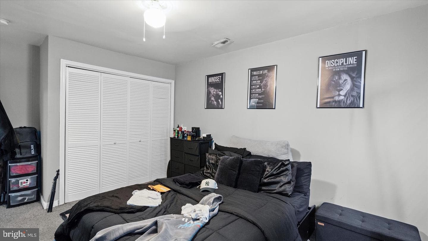 2905 E Federal Street photo 33