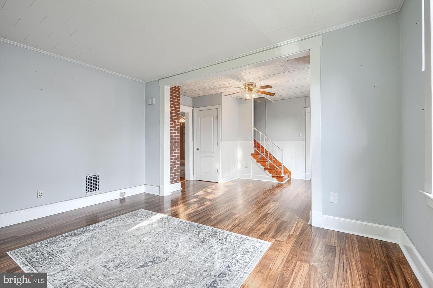6113 Fair Oaks Avenue photo 4