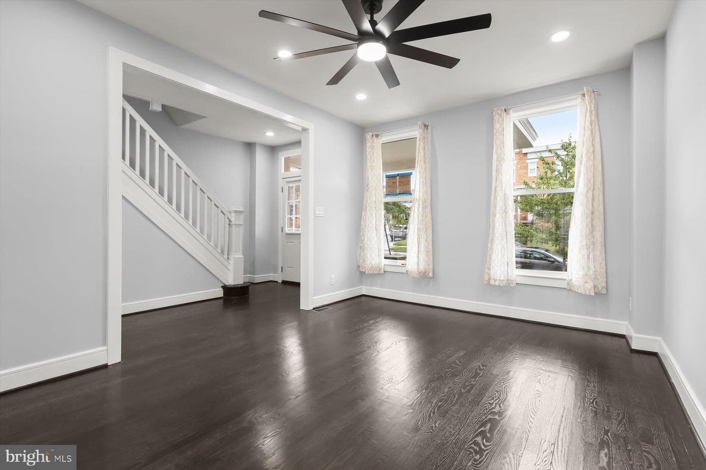 1728 E 32nd Street photo 13