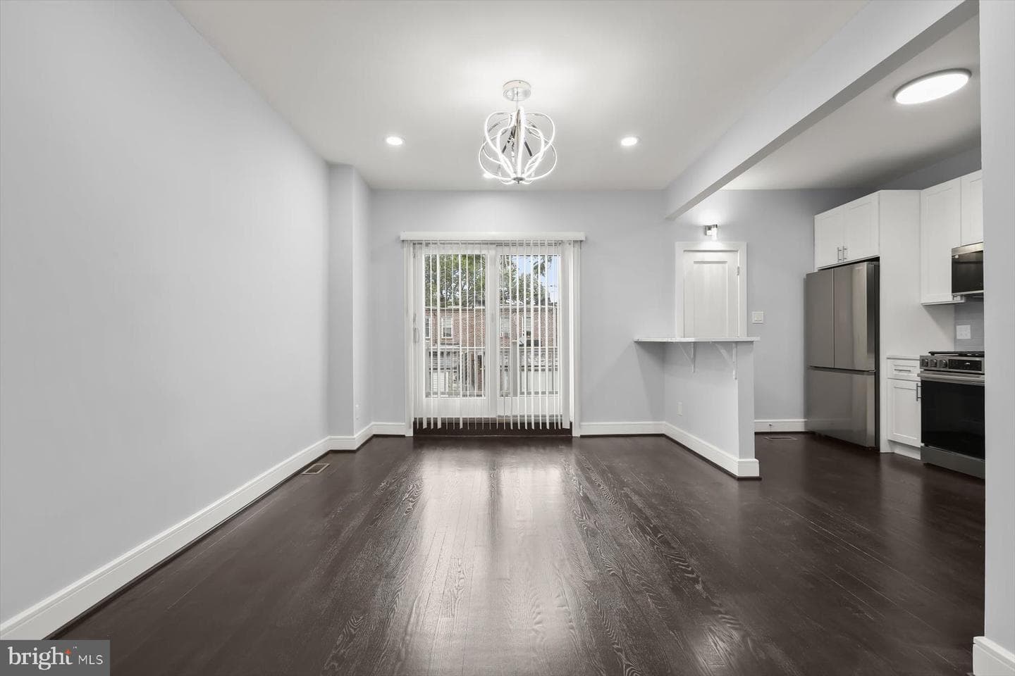 1728 E 32nd Street photo 15