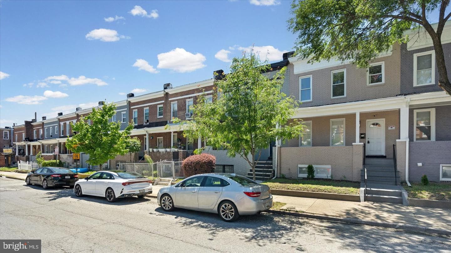 1918 N Bentalou Street photo 36