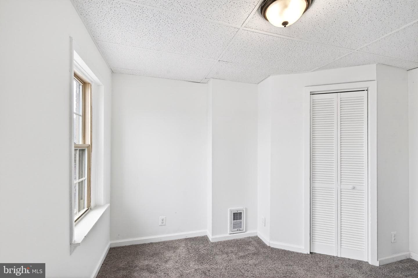 407 Lynn Avenue photo 7