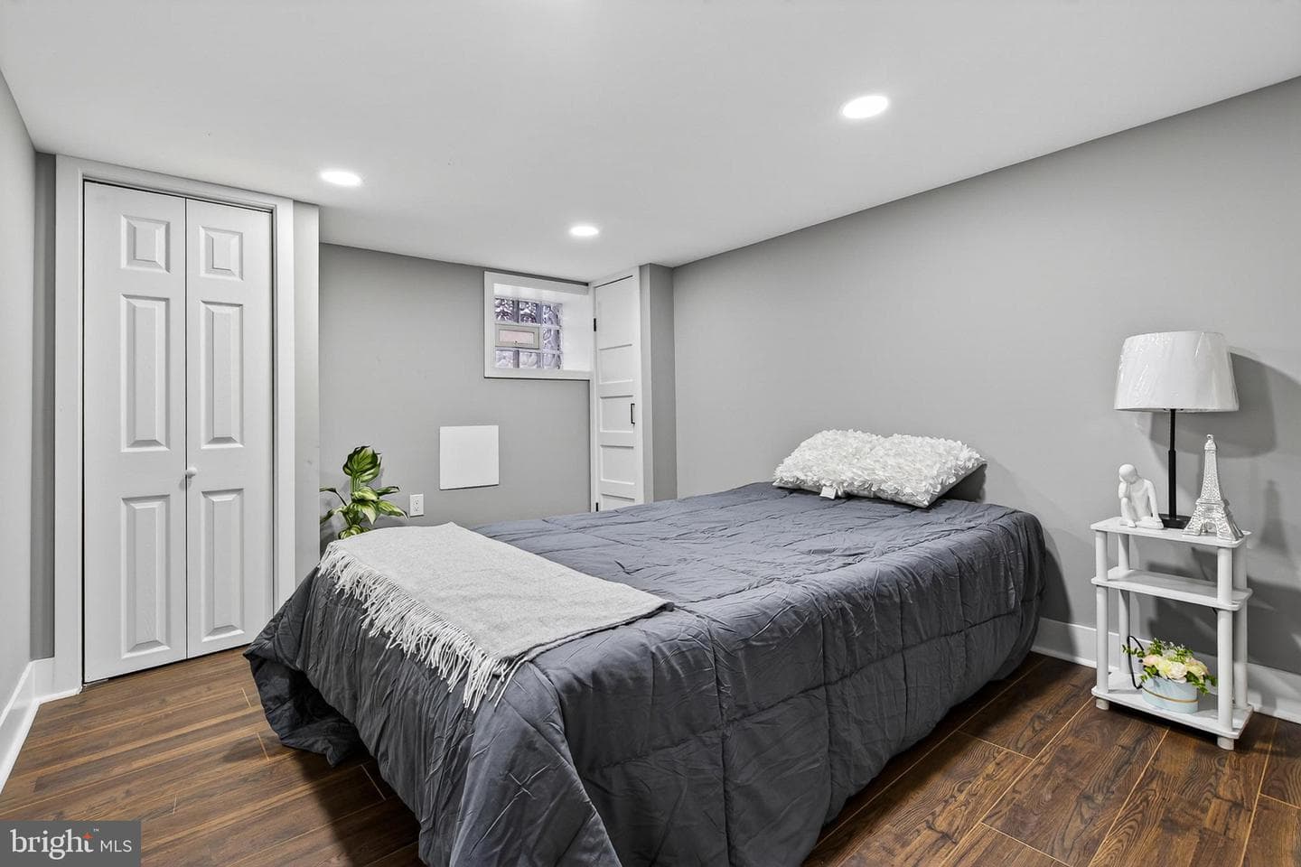 3015 Spaulding Avenue photo 27