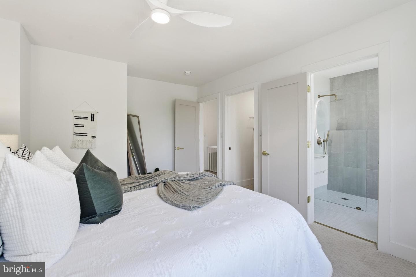 5905 Glenkirk Road photo 10