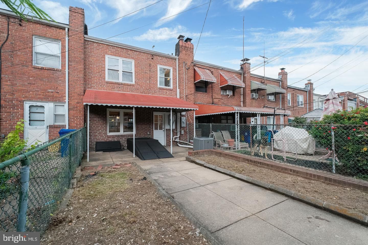 245 S Clinton Street photo 24