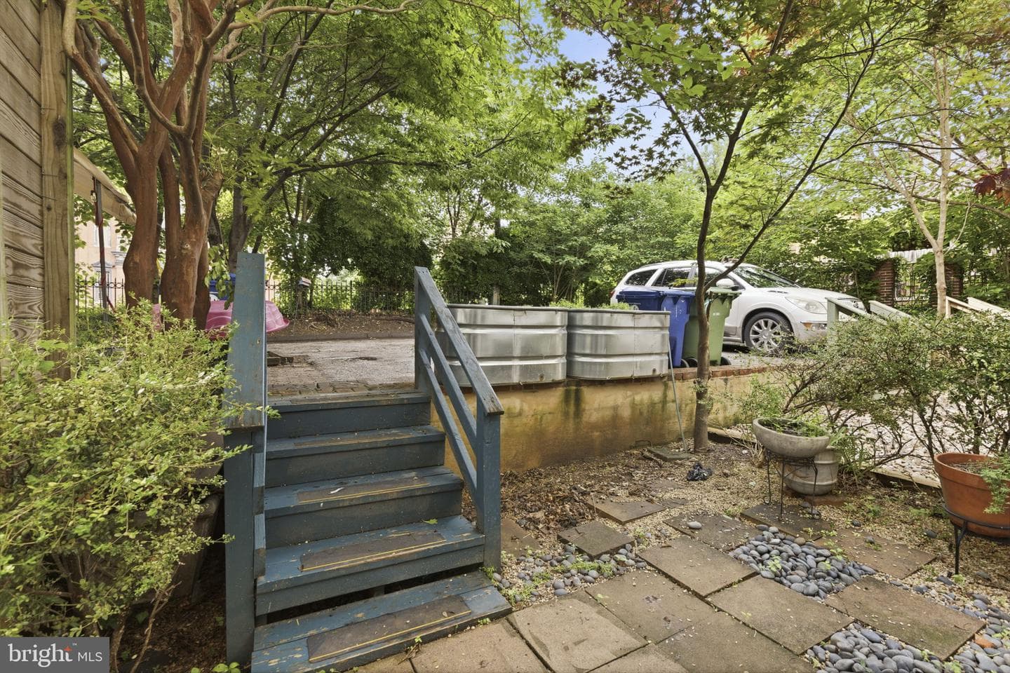 514 Saint Mary Street photo 28