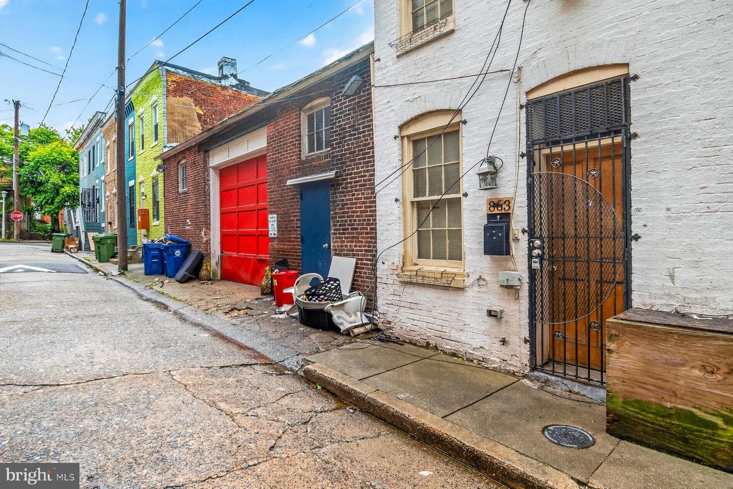 863 Reinhart Street, Baltimore