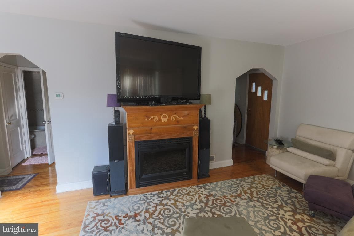 2707 Talbot Road photo 11