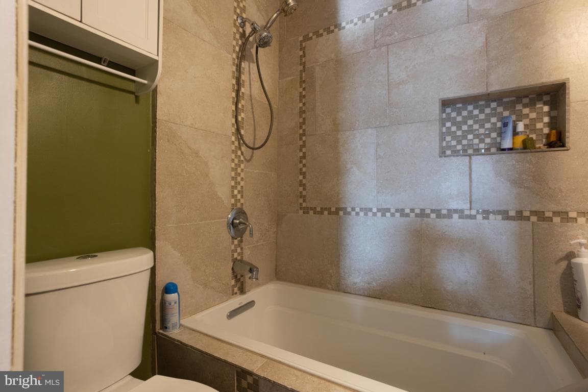 2707 Talbot Road photo 13