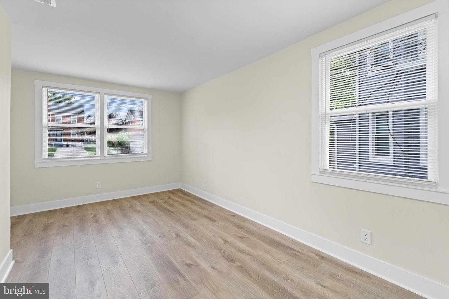 4303 W Forest Park Avenue photo 15