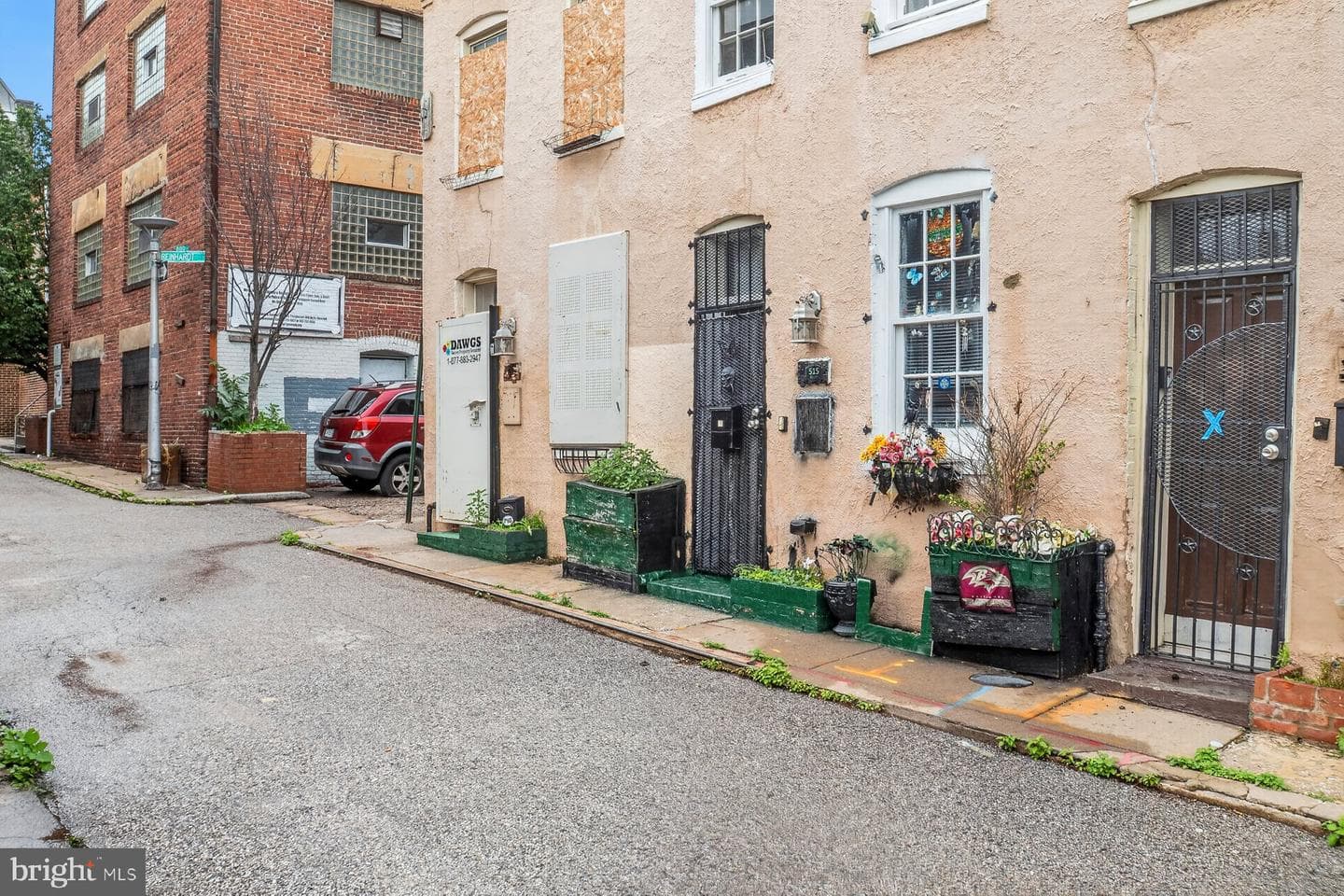515 Callender Street photo 10