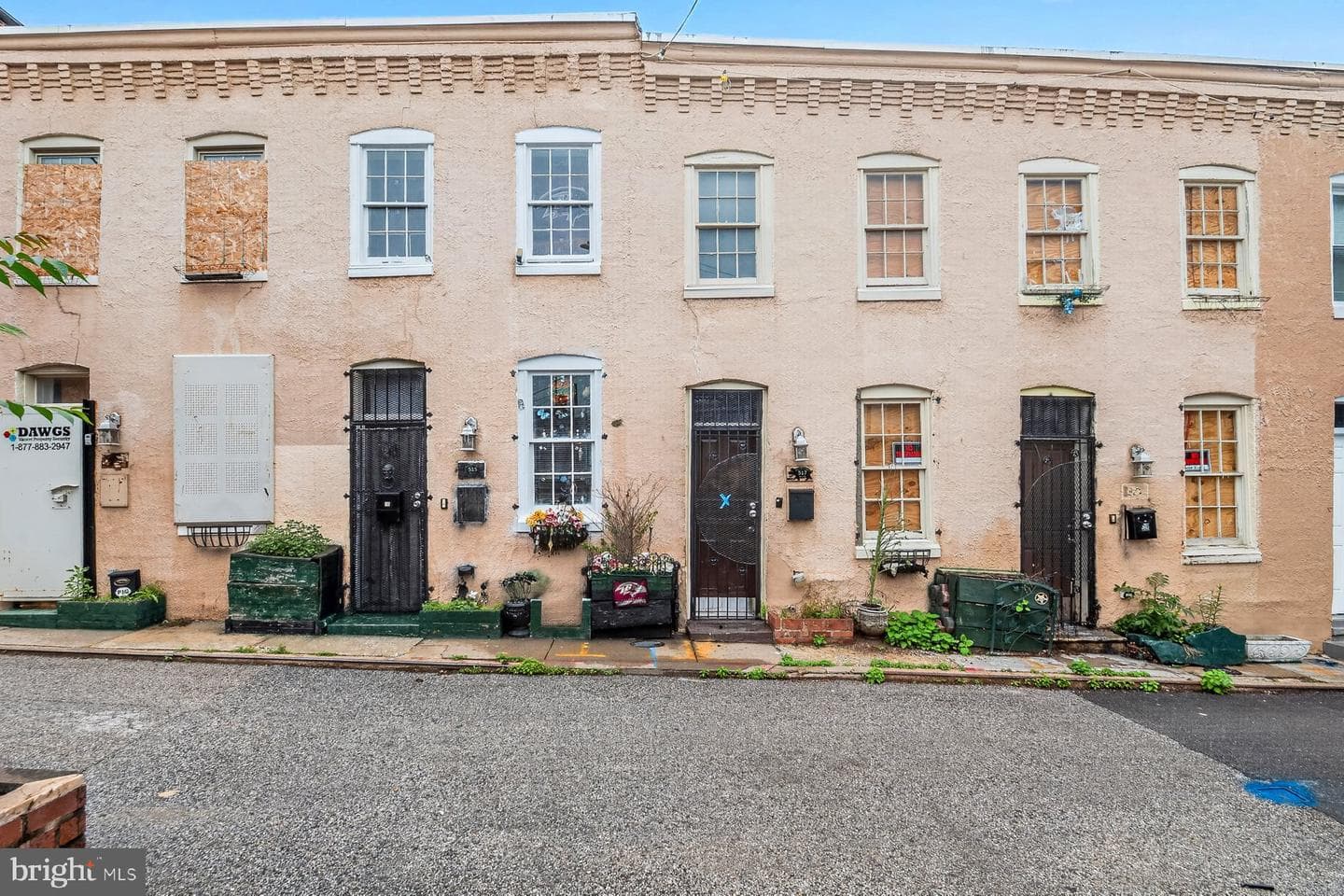 515 Callender Street photo 9