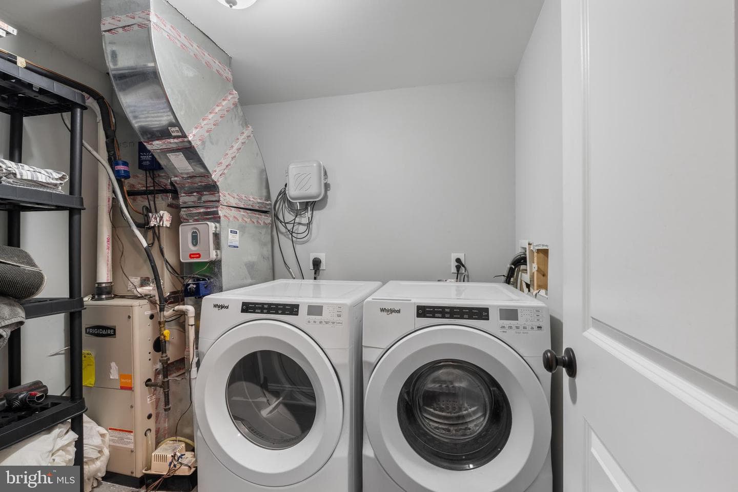 3032 Hudson Street photo 23