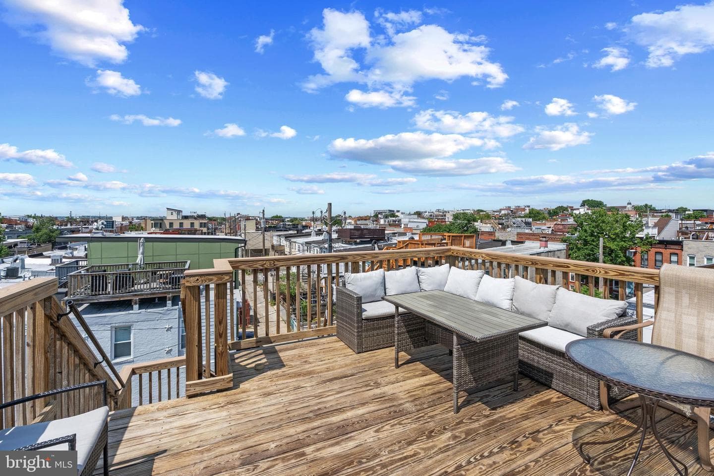 3032 Hudson Street photo 24