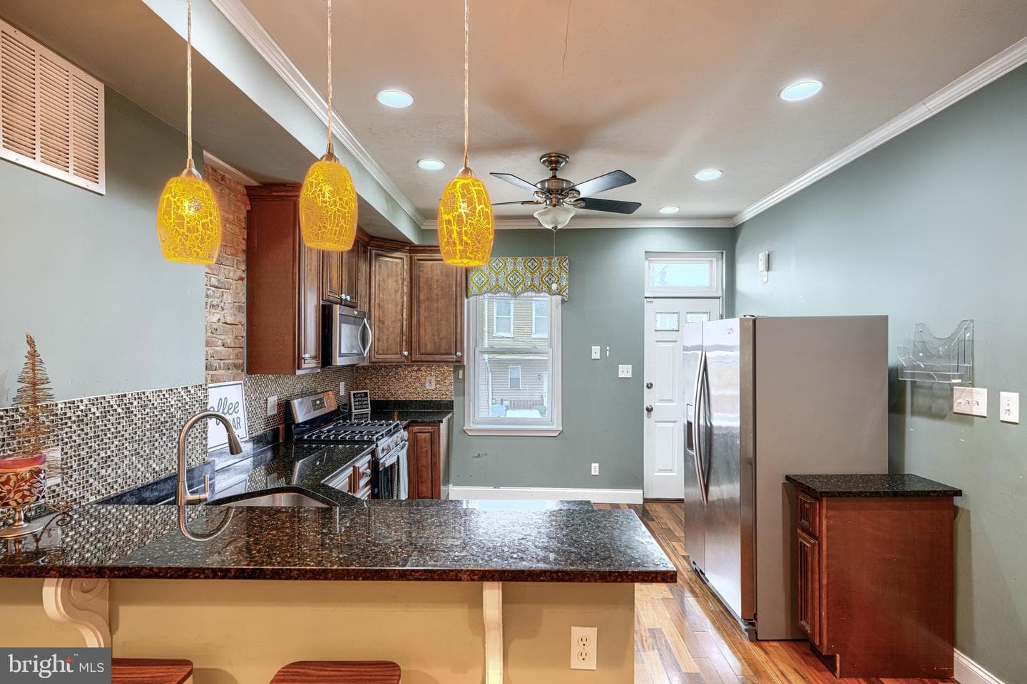 518 S Newkirk Street photo 10