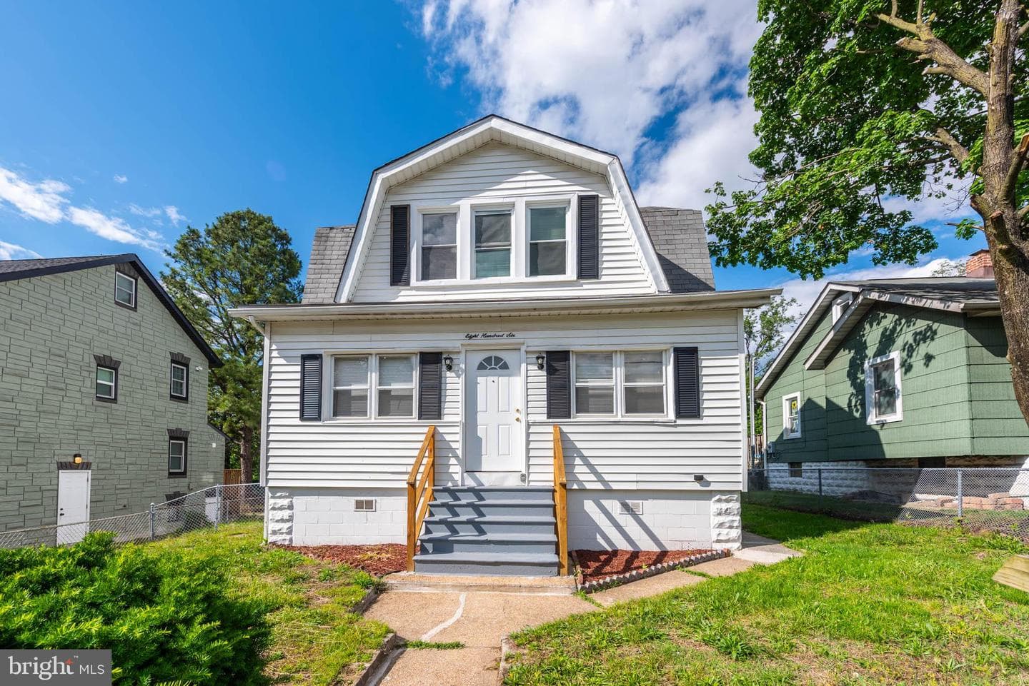 806 Pontiac Avenue photo 33
