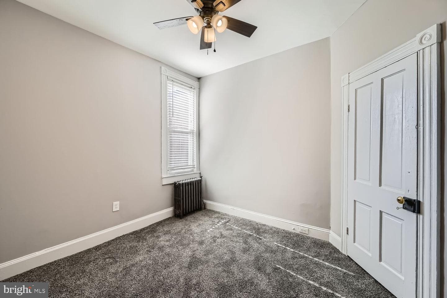 803 Wellington Street photo 21