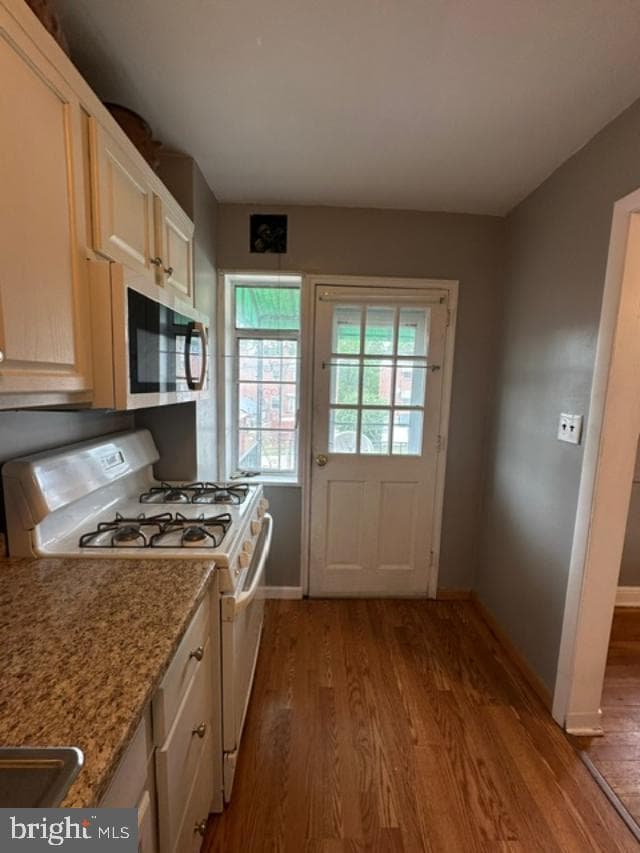 1619 Inverness Avenue photo 24