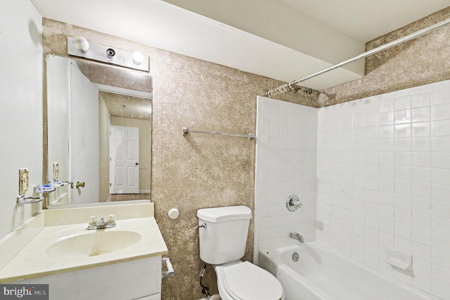 725 W Cherry Blossom Way photo 24