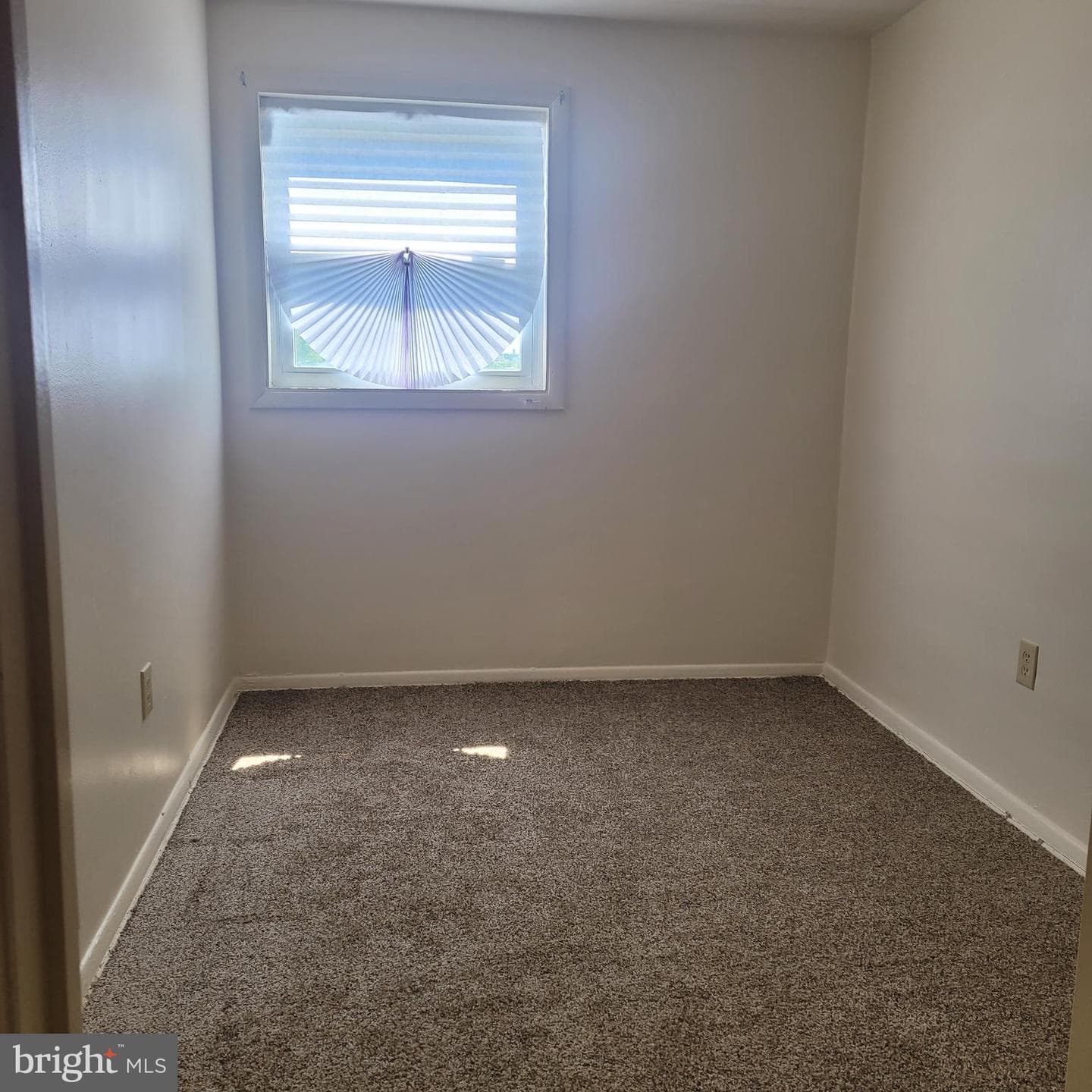 5709 Moravia Road photo 15