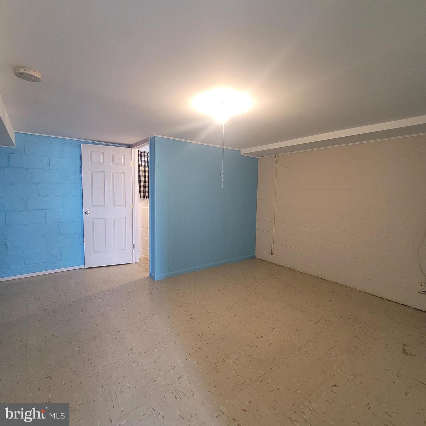 5709 Moravia Road photo 19
