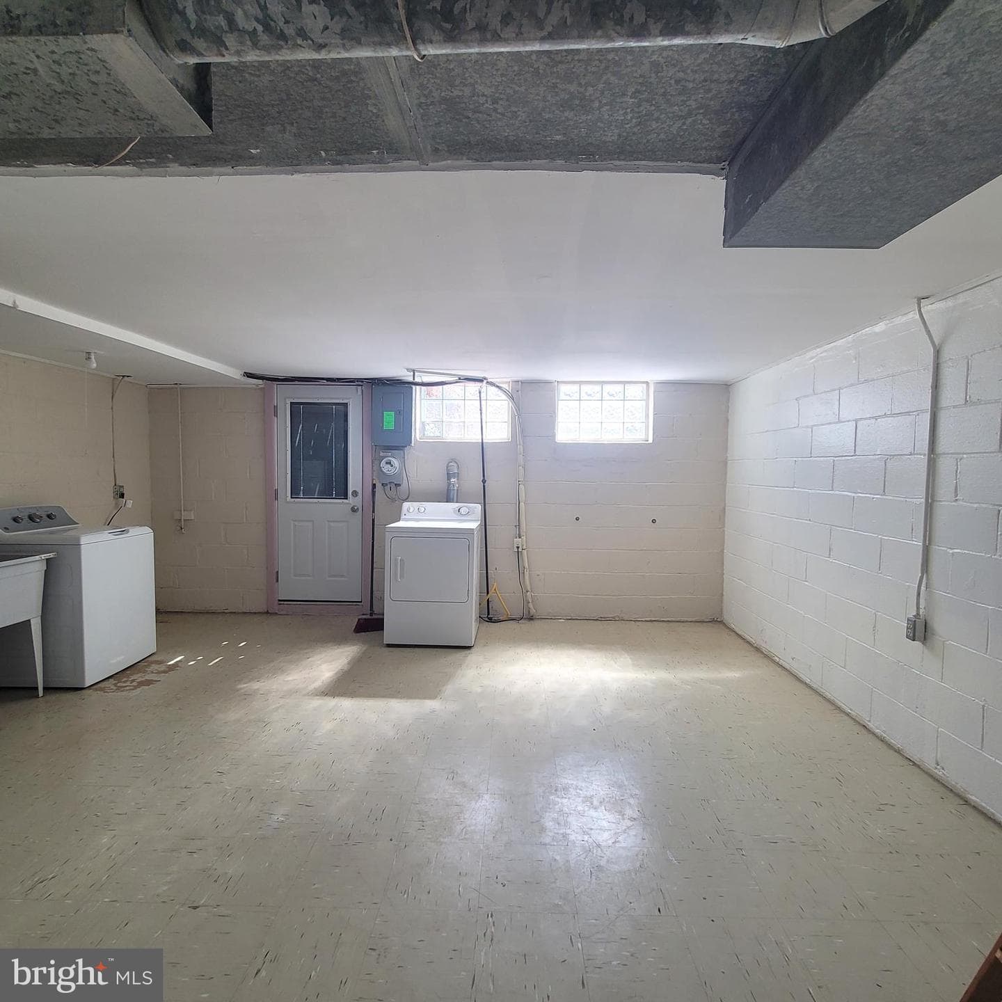 5709 Moravia Road photo 21
