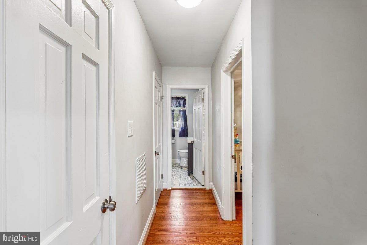 4818 Lindsay Road photo 17