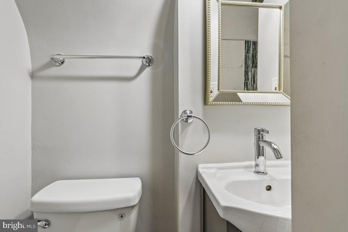 4818 Lindsay Road photo 21
