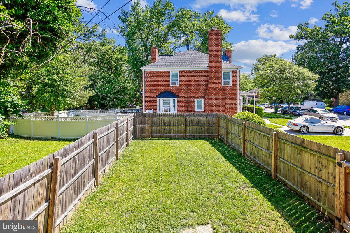 4818 Lindsay Road photo 29