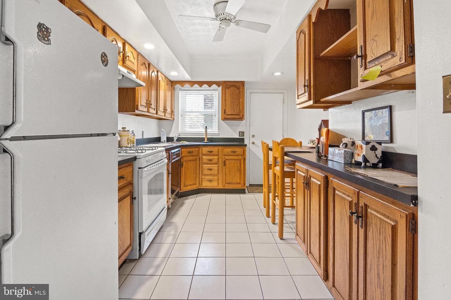 3527 Gough Street photo 7