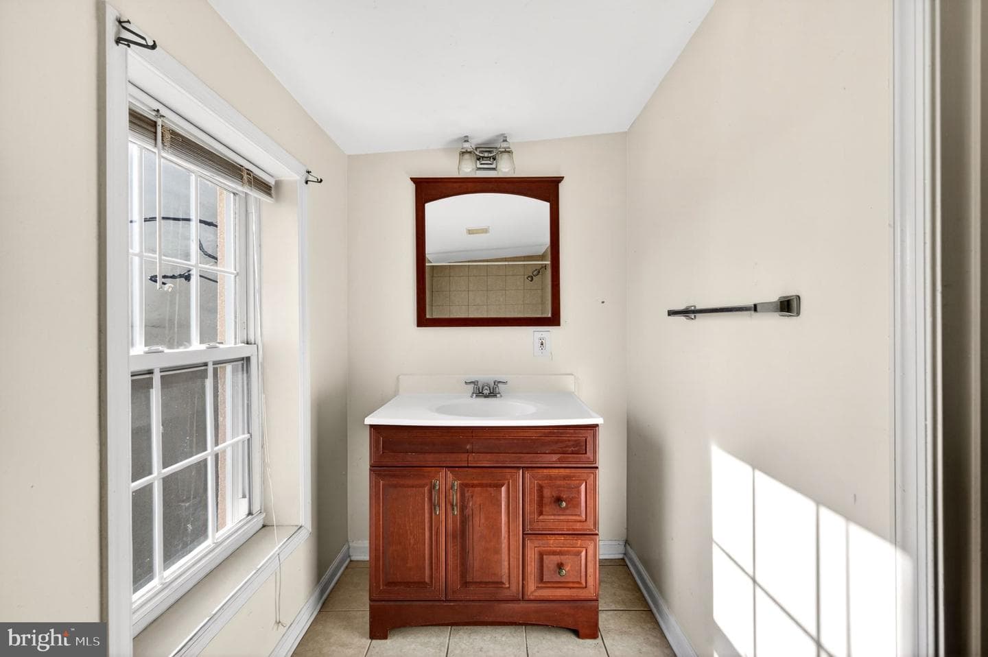 624 Wyeth Street photo 27
