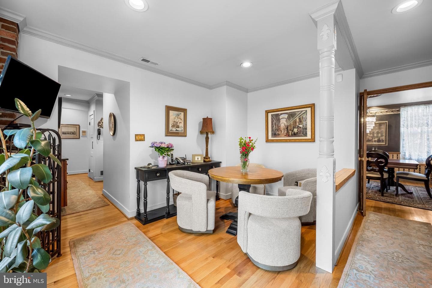 1807 Lancaster Street photo 23