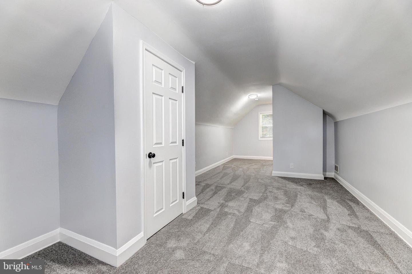 5802 Bland Avenue photo 23