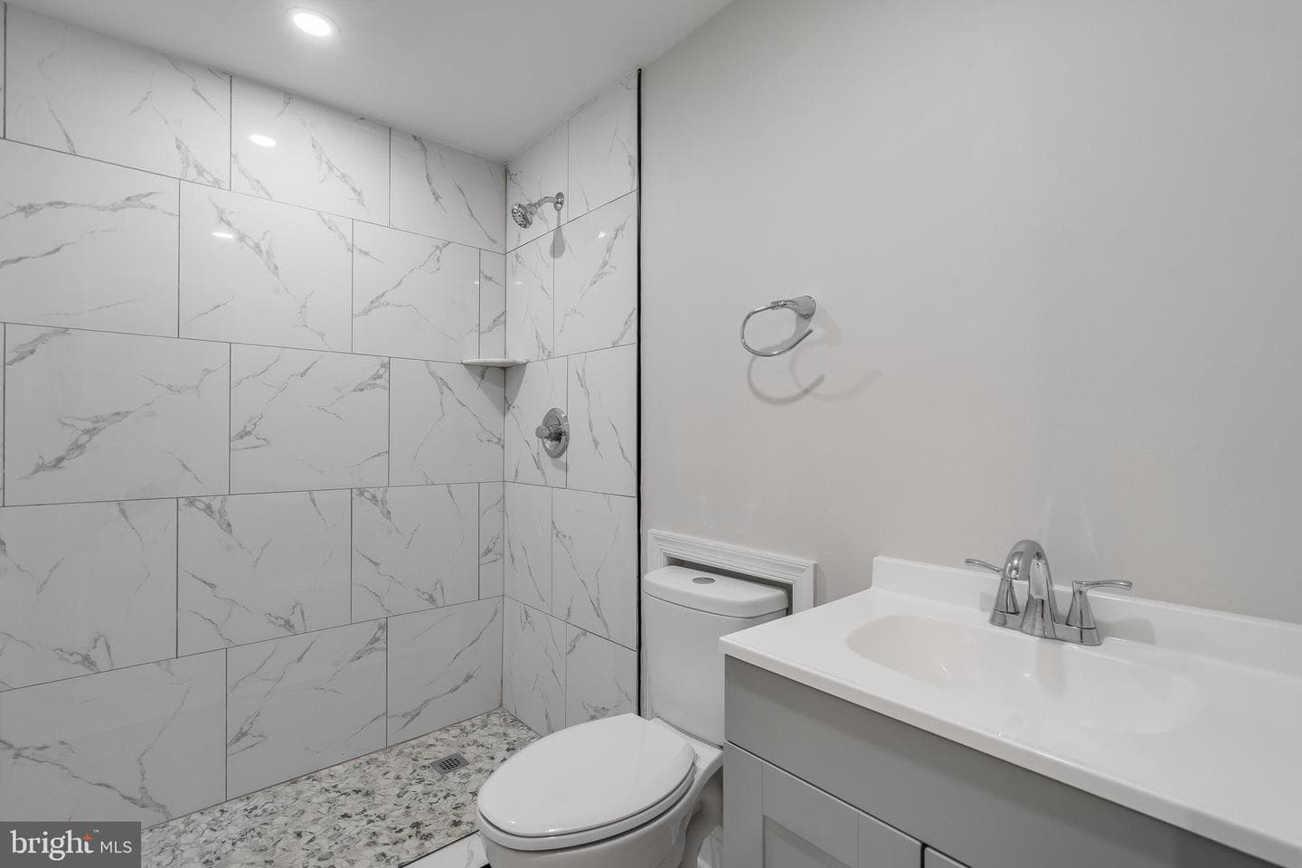 5412 Biddison Avenue photo 13