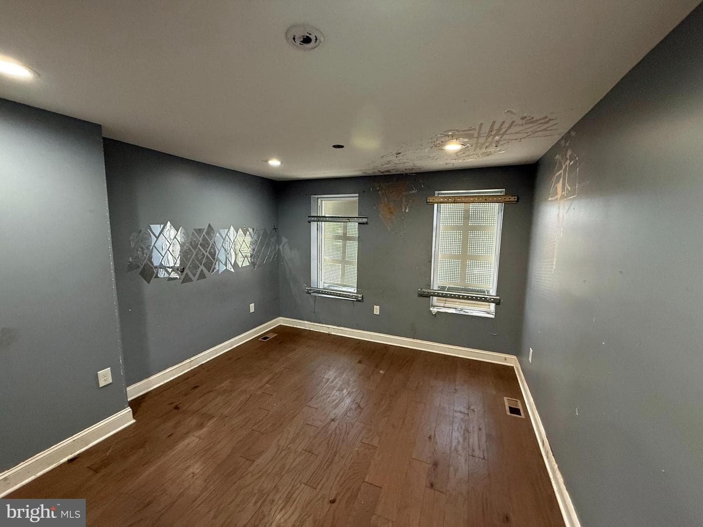 1621 Mchenry Street photo 6