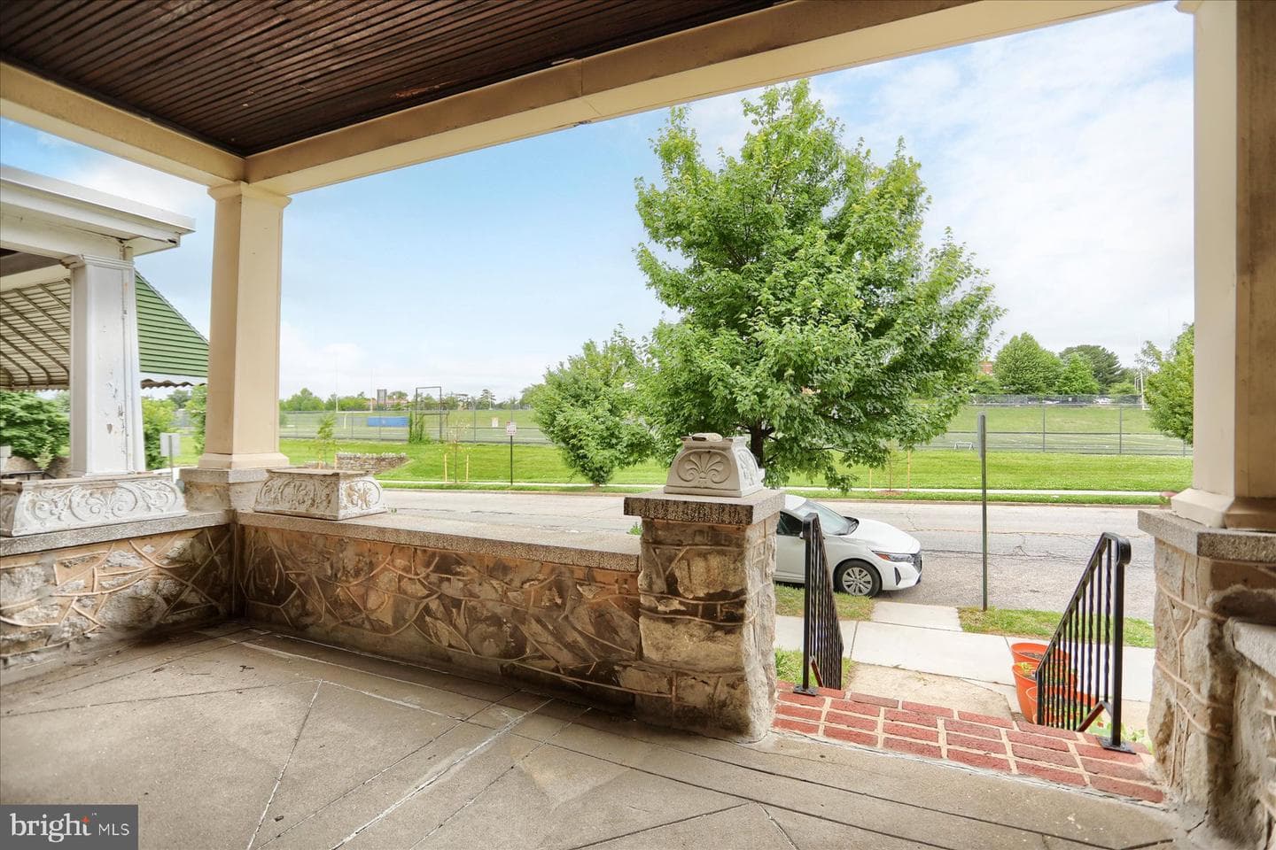 2417 N Pulaski Street photo 5