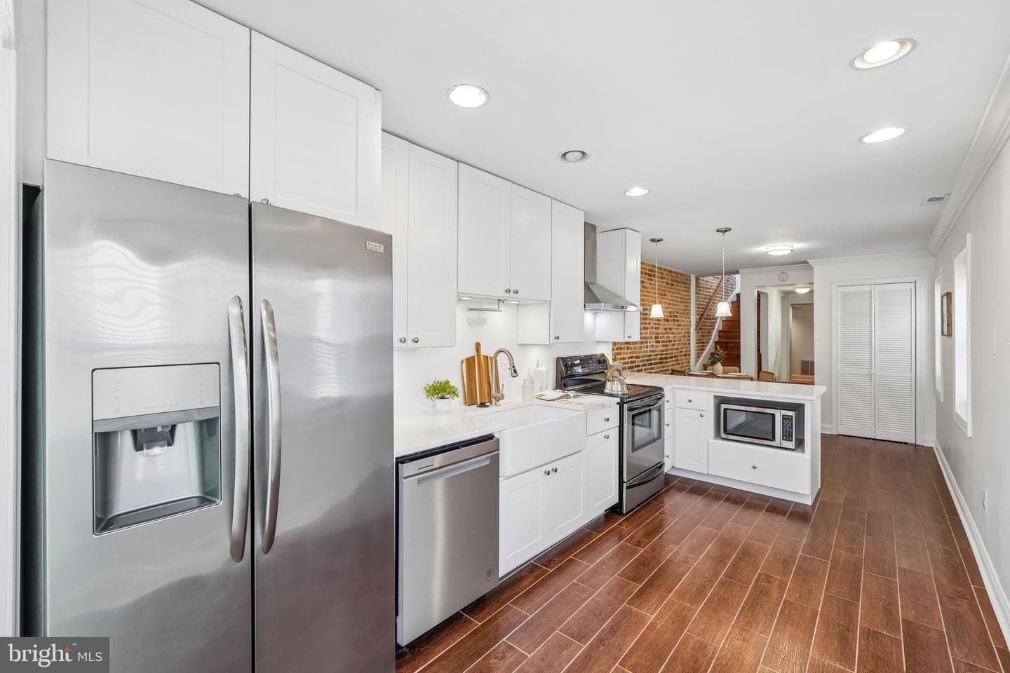 1232 Riverside Avenue photo 13