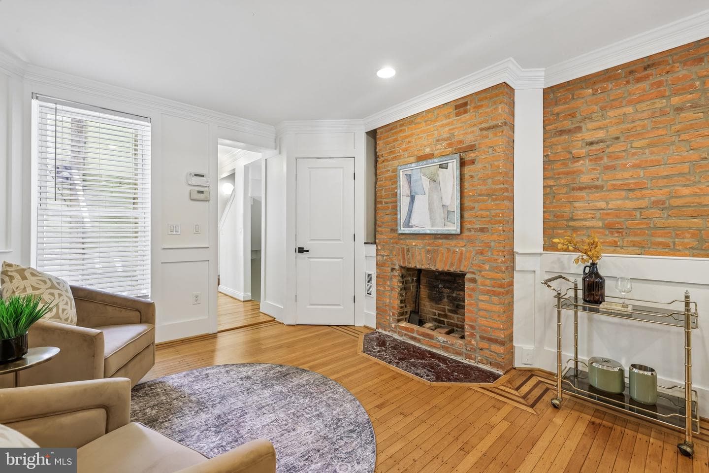 1232 Riverside Avenue photo 6